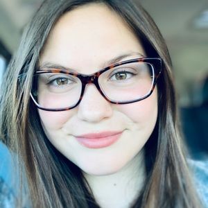 Meet your Posher, Ashlyn